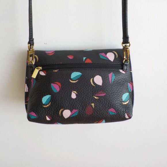 Fossil Crossbody Bag - Black w/Design - NWOT - Leather   (574) - Picture 2 of 5
